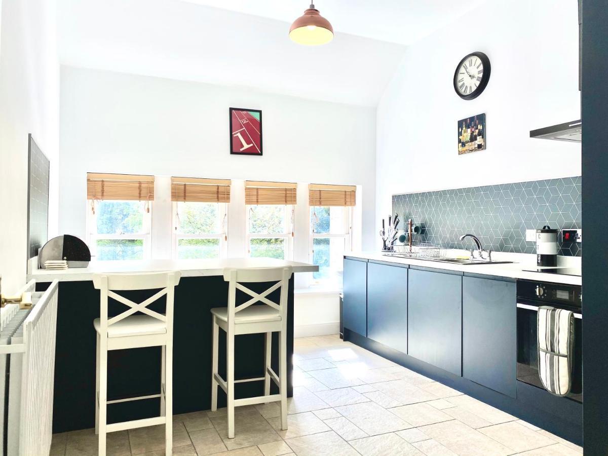 Serviced Accommodation Moray - Lesmurdie House Elgin Exterior foto